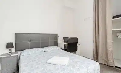 Raymond Room 4